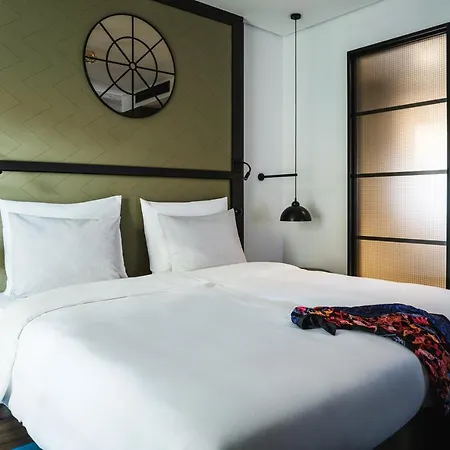 Hotell Ameron Motorworld 4*