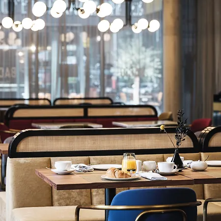 Hotell Ameron Motorworld 4*